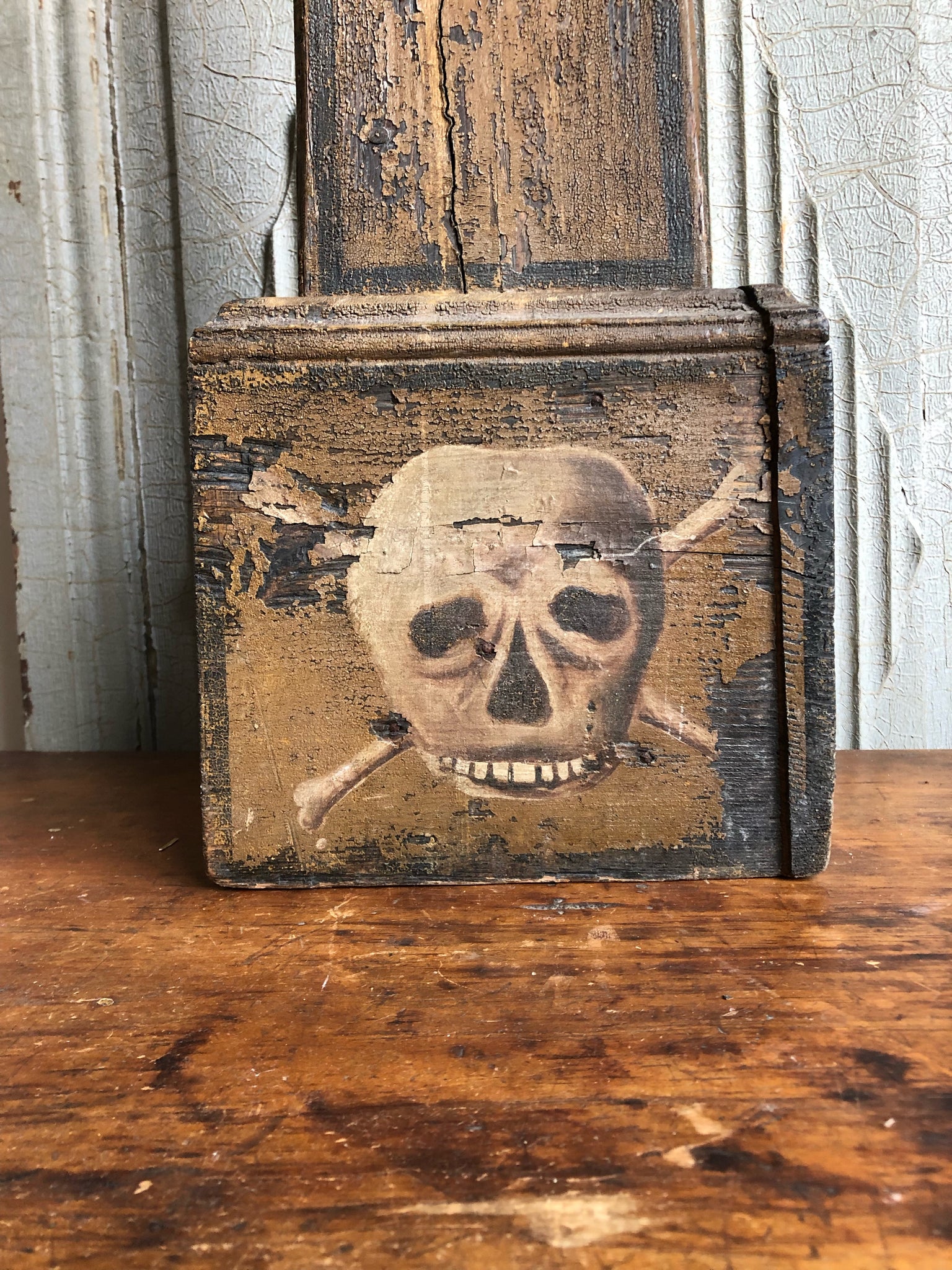 Antique Skull and Crossbones Pricket